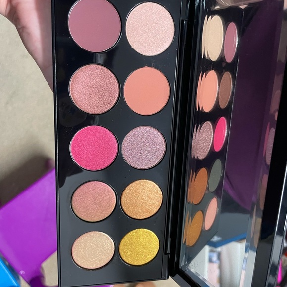 Pat McGrath Divine Rose II - Picture 6 of 7